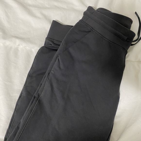 COPY - Grey sweatpants - Picture 3 of 3